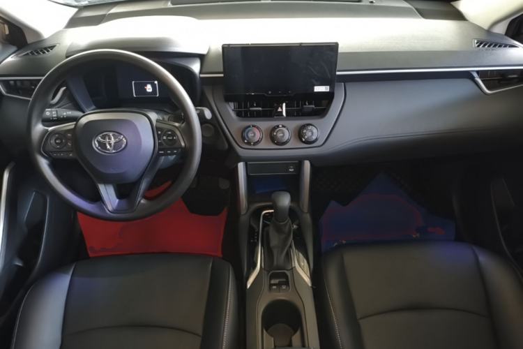 Used Toyota Corolla Cross 2023 2.0L Pioneer Edition Center Console