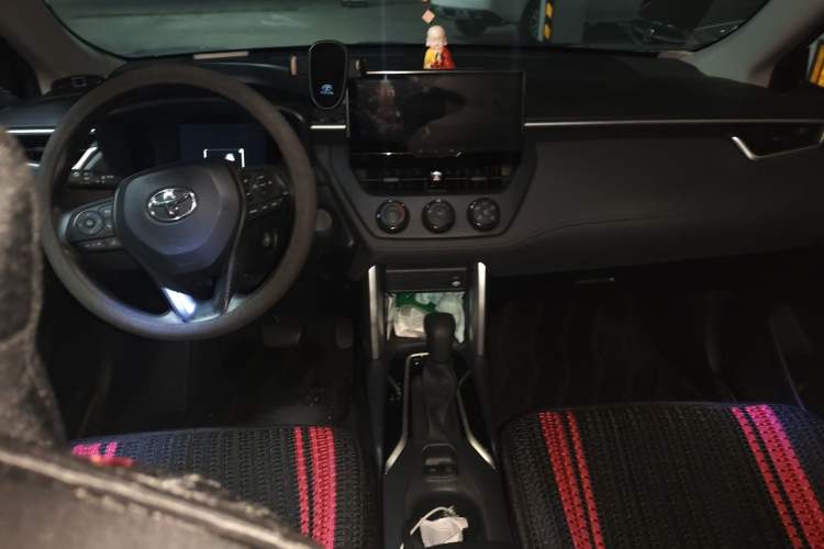 Used Toyota Corolla Cross 2023 2.0L Pioneer Edition Center Console