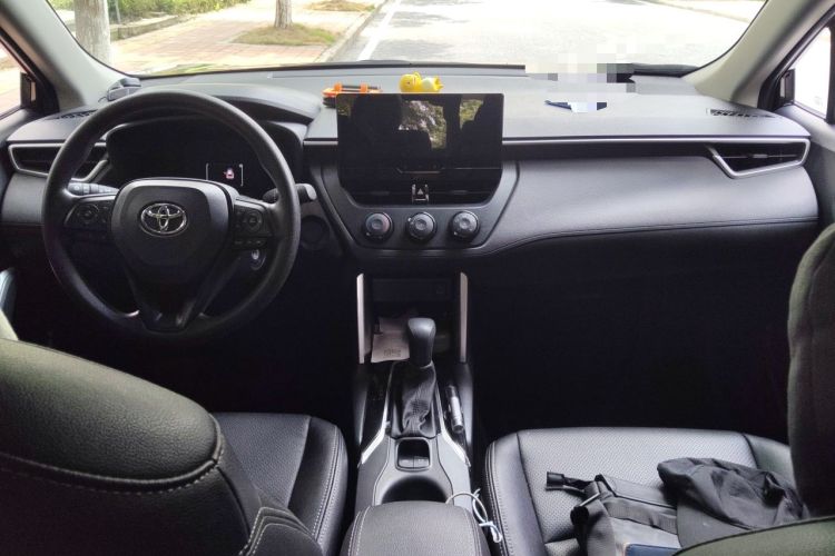 Used Toyota Corolla Cross 2023 2.0L Pioneer Edition Center Console