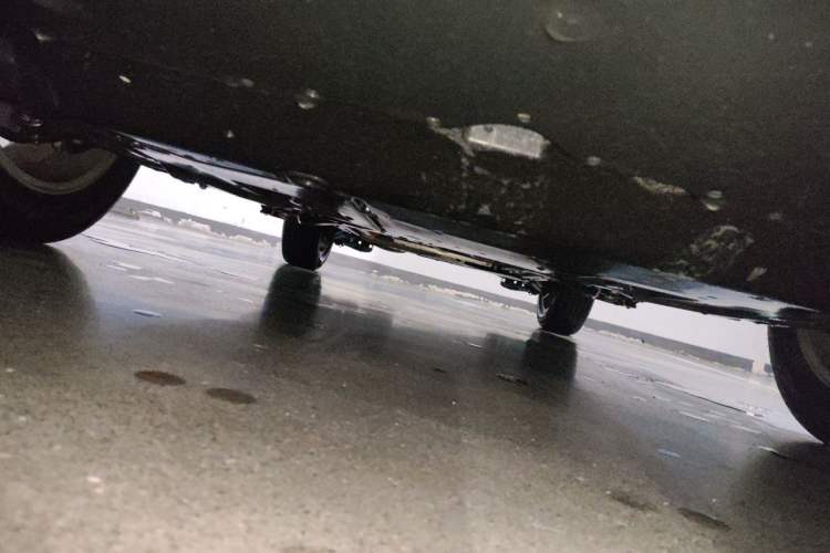Used Toyota Corolla Cross 2023 Dual-Motor 2.0L Pioneer Edition Chassis Front
