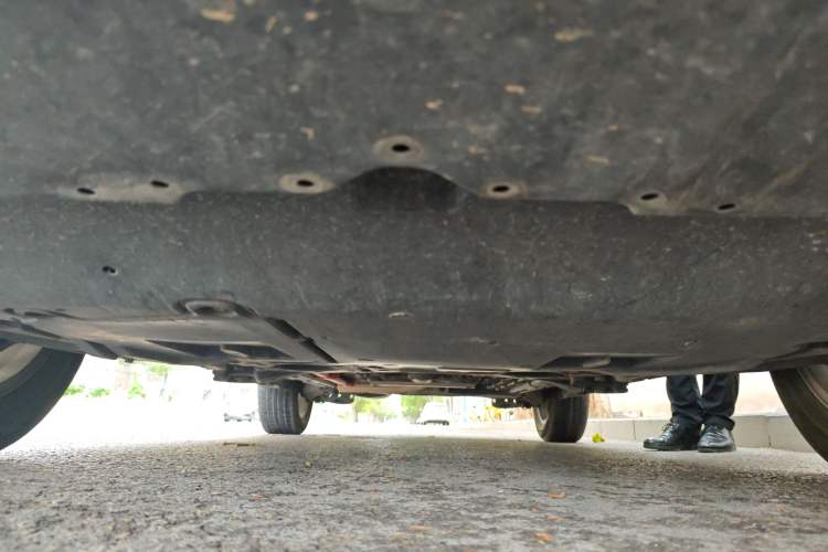 Used Toyota Corolla Cross 2023 Dual-Motor 2.0L Elite Edition Chassis Front