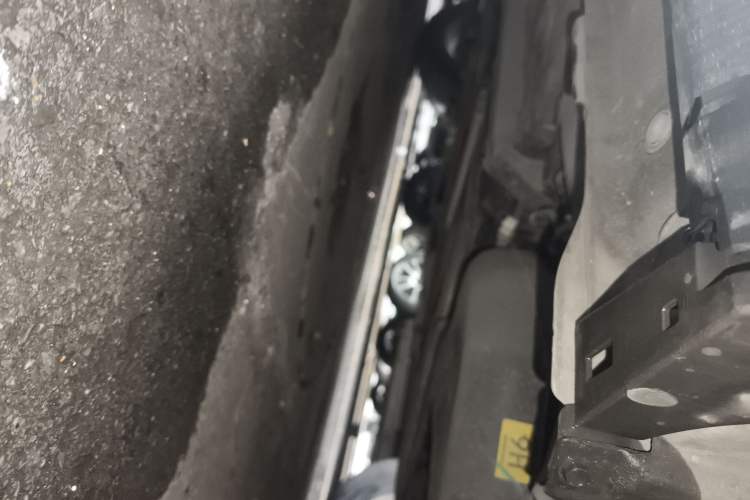 Used Toyota Corolla Cross 2023 Dual-Motor 2.0L Pioneer Edition Chassis Rear Left