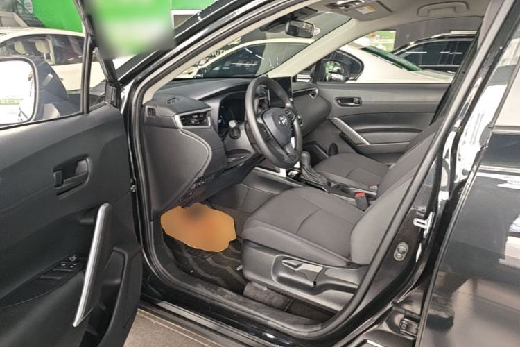 Used Toyota Corolla Cross 2023 Dual-Motor 2.0L Pioneer Edition Driver Seat