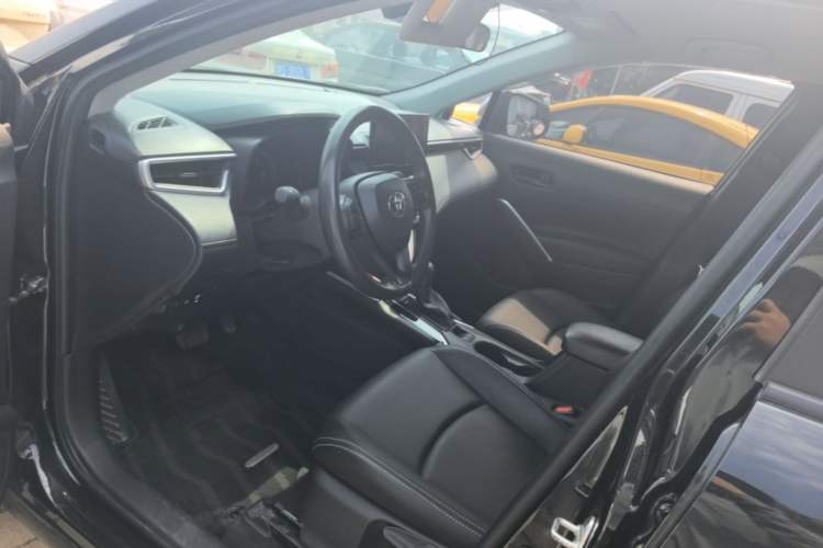 Used Toyota Corolla Cross 2023 2.0L Pioneer Edition Driver Seat
