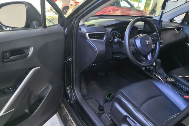 Used Toyota Corolla Cross 2023 2.0L Elite Edition Driver Seat