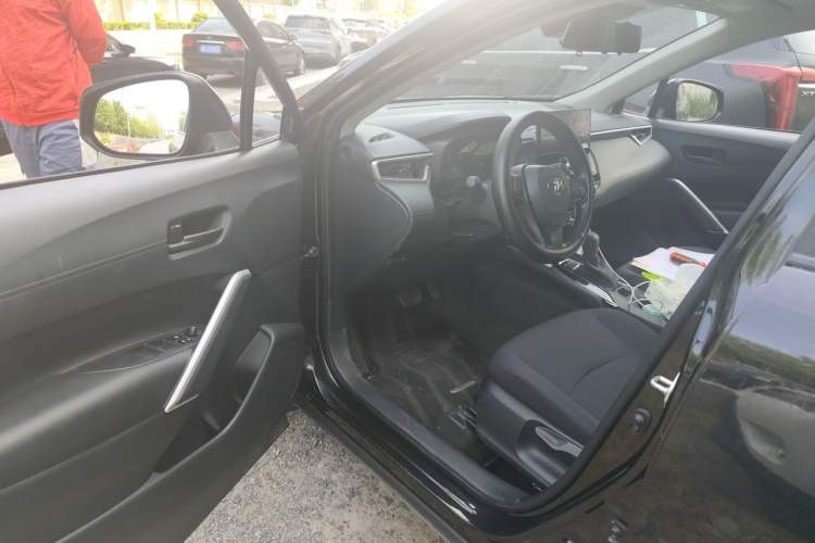 Used Toyota Corolla Cross 2023 2.0L Pioneer Edition Driver Seat