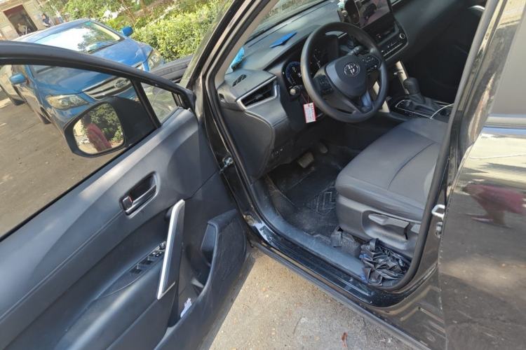 Used Toyota Corolla Cross 2023 2.0L Elite Edition Driver Seat