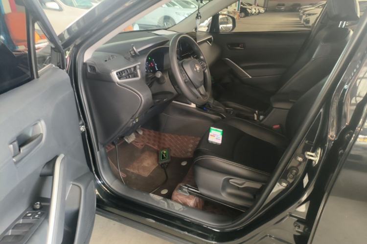 Used Toyota Corolla Cross 2023 2.0L Elite Edition Driver Seat