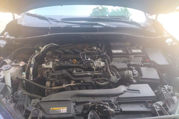 Used Toyota Corolla Cross 2023 2.0L Elite Edition Engine Bay
