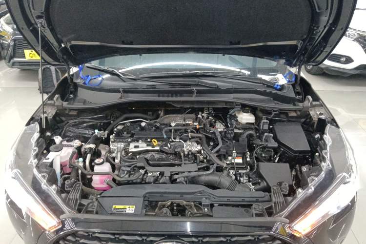 Used Toyota Corolla Cross 2023 Dual-Motor 2.0L Elite Edition Engine Bay