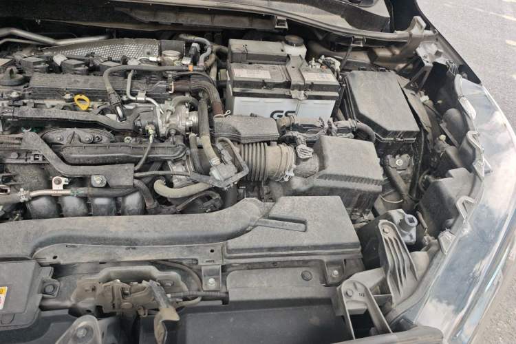 Used Toyota Corolla Cross 2023 2.0L Elite Edition Engine Bay Left