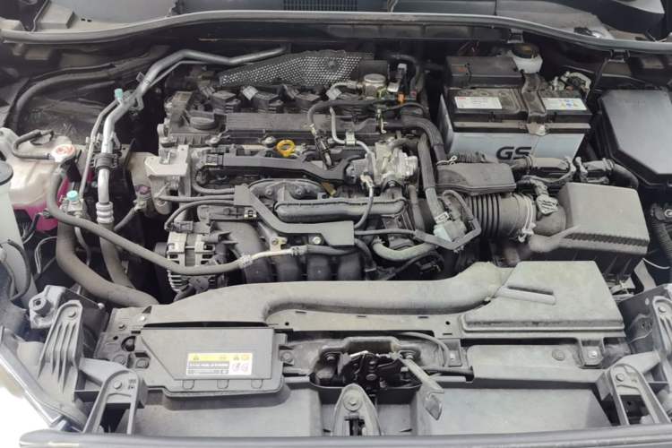 Used Toyota Corolla Cross 2023 2.0L Elite Edition Engine Bay