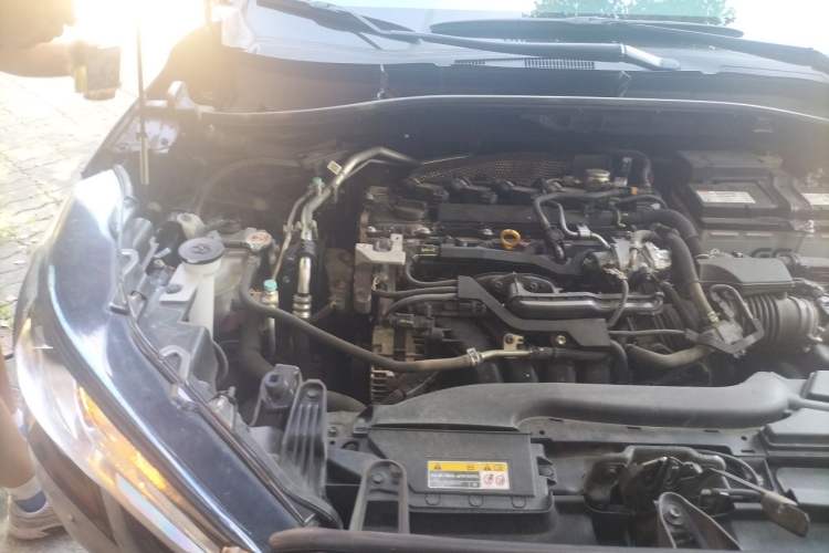 Used Toyota Corolla Cross 2023 2.0L Elite Edition Engine Bay Right