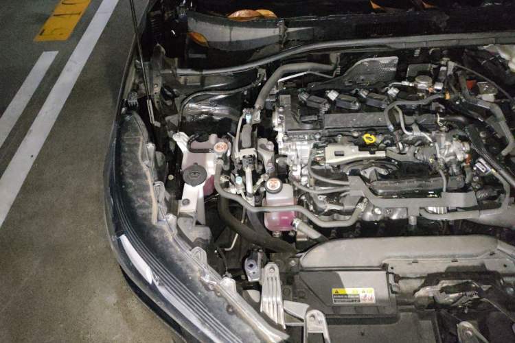 Used Toyota Corolla Cross 2023 Dual-Motor 2.0L Pioneer Edition Engine Bay Right