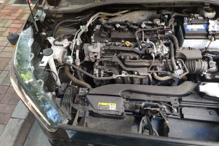 Used Toyota Corolla Cross 2023 2.0L Elite Edition Engine Bay Right