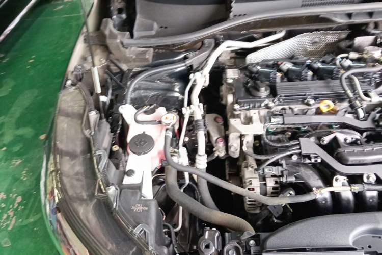 Used Toyota Corolla Cross 2023 2.0L Elite Edition Engine Bay Right