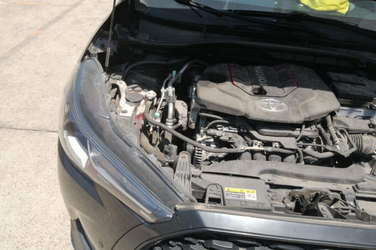 Used Toyota Corolla Cross 2023 2.0L Elite Edition Engine Bay Right
