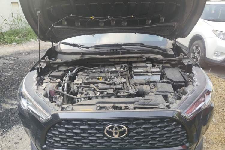 Used Toyota Corolla Cross 2023 2.0L Pioneer Edition Engine Bay
