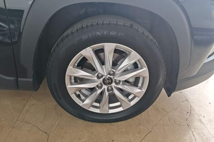 Used Toyota Corolla Cross 2023 Dual-Motor 2.0L Pioneer Edition Exterior 5