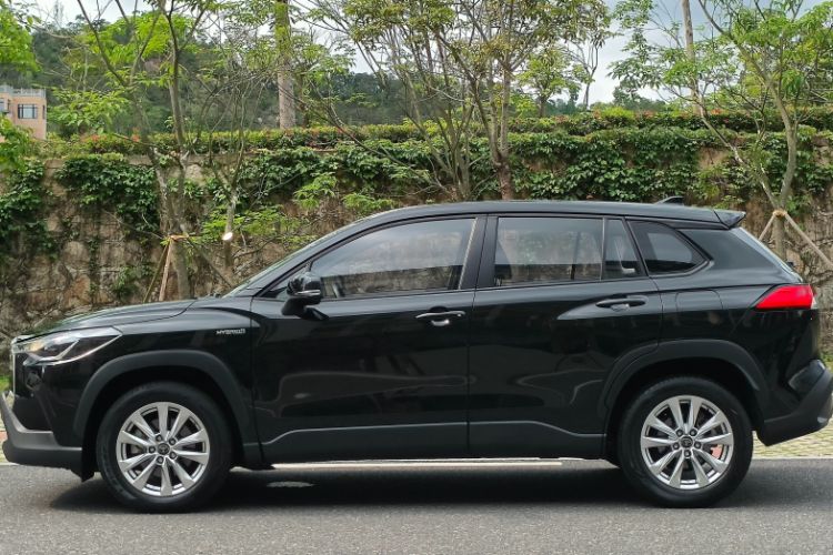 Used Toyota Corolla Cross 2023 Dual-Motor 2.0L Pioneer Edition Exterior 6