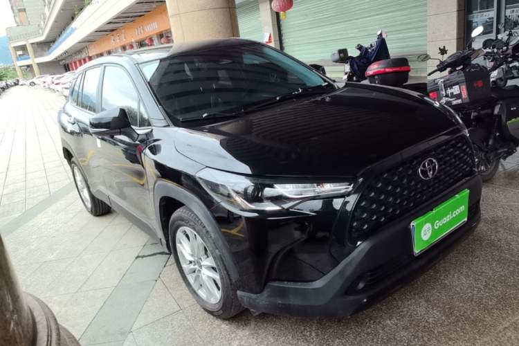 Used Toyota Corolla Cross 2023 2.0L Pioneer Edition Front Right 45 Deg