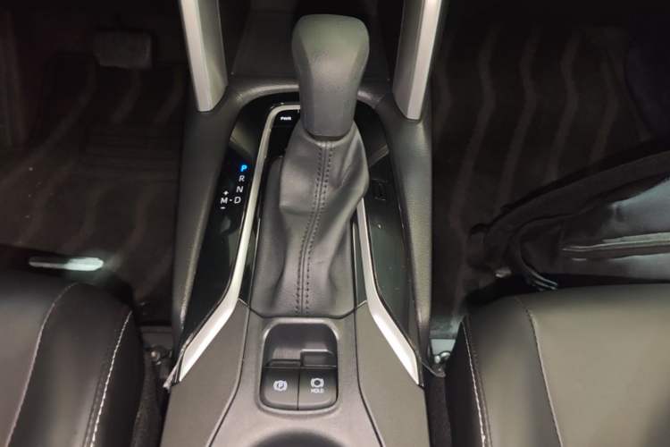 Used Toyota Corolla Cross 2023 2.0L Pioneer Edition Gear Lever