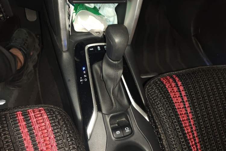 Used Toyota Corolla Cross 2023 2.0L Pioneer Edition Gear Lever