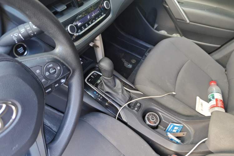 Used Toyota Corolla Cross 2023 2.0L Elite Edition Gear Lever