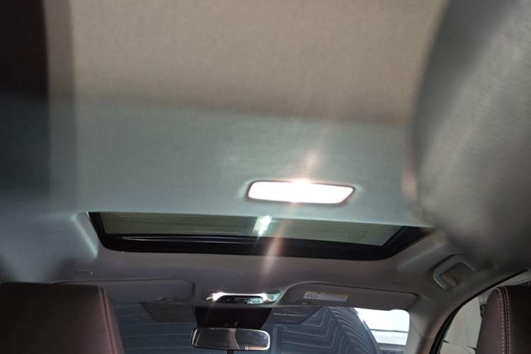 Used Toyota Corolla Cross 2023 2.0L Elite Edition Headliner