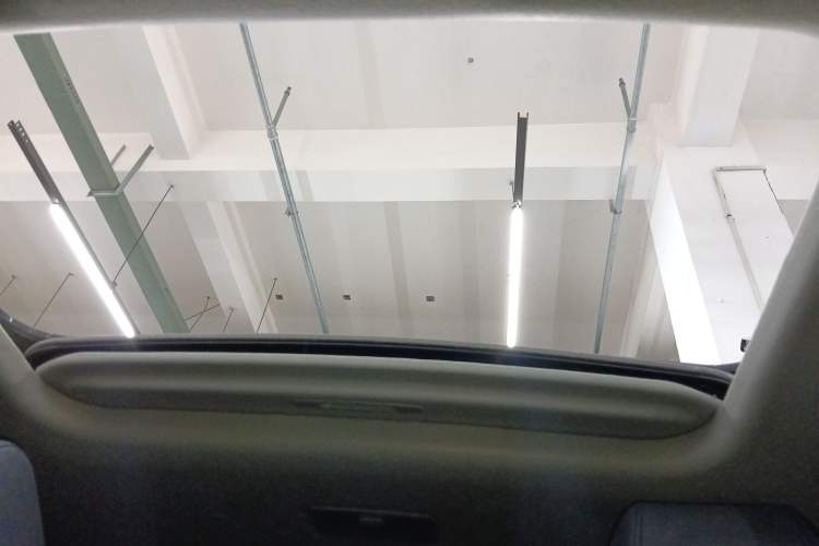 Used Toyota Corolla Cross 2023 Dual-Motor 2.0L Elite Edition Headliner