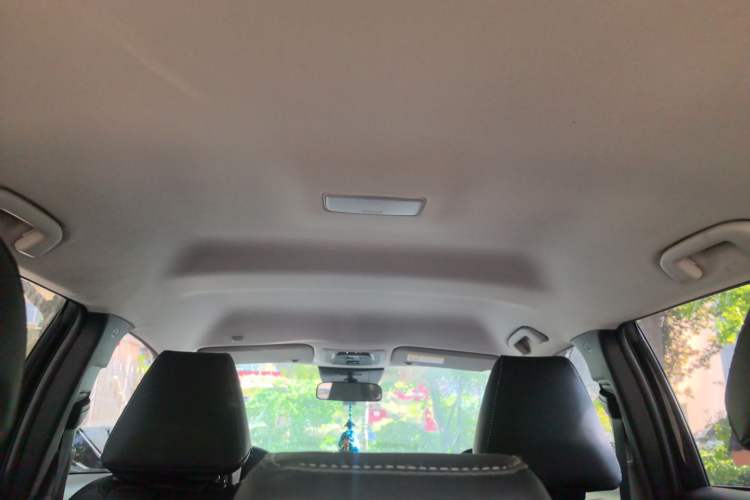 Used Toyota Corolla Cross 2023 Dual-Motor 2.0L Pioneer Edition Headliner