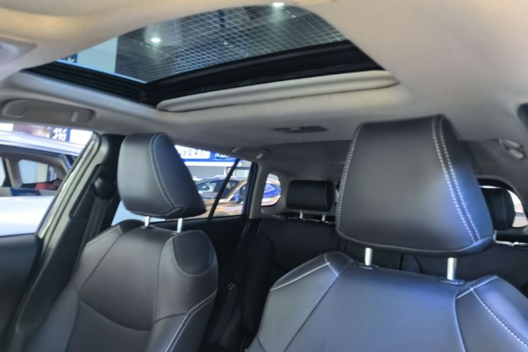 Used Toyota Corolla Cross 2023 2.0L Elite Edition Headliner