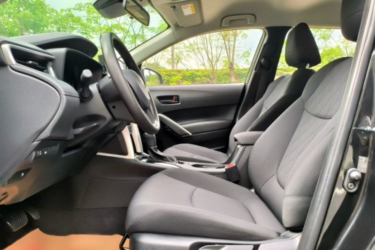 Used Toyota Corolla Cross 2023 Dual-Motor 2.0L Pioneer Edition Interior 2