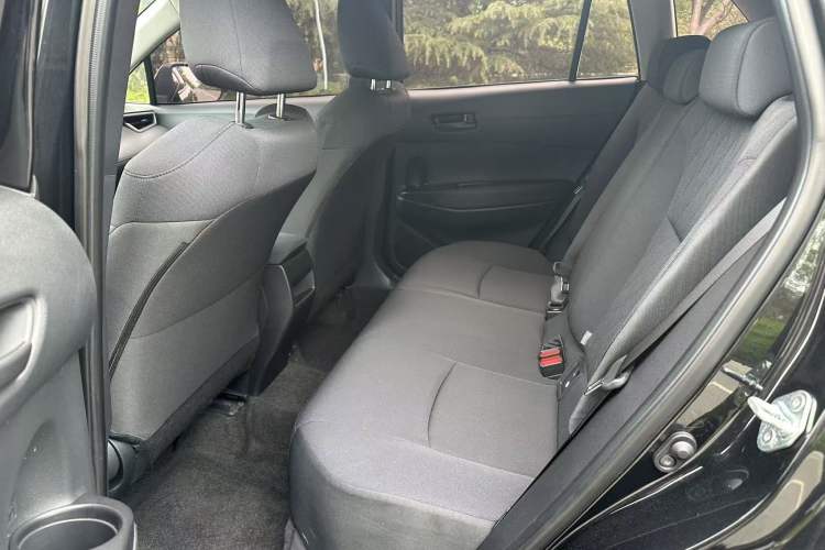 Used Toyota Corolla Cross 2023 2.0L Pioneer Edition Interior 2