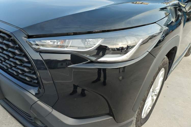Used Toyota Corolla Cross 2023 2.0L Elite Edition Left Front Headlight