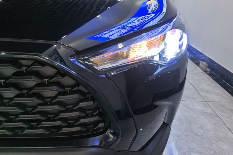 Used Toyota Corolla Cross 2023 2.0L Elite Edition Left Front Headlight