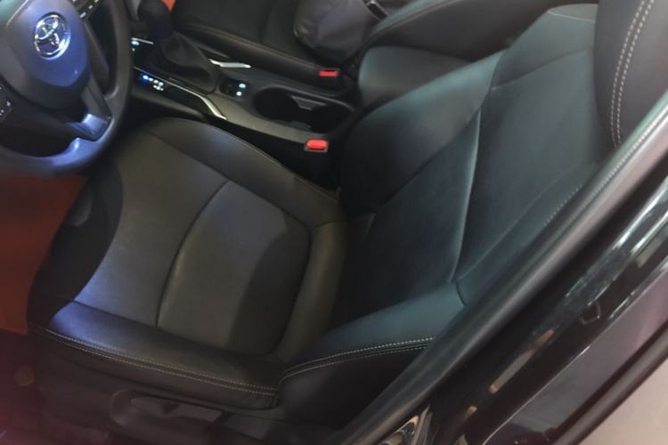 Used Toyota Corolla Cross 2023 2.0L Elite Edition Left Front Seat