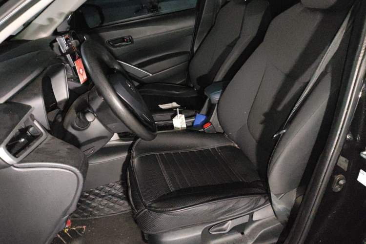 Used Toyota Corolla Cross 2023 Dual-Motor 2.0L Pioneer Edition Left Front Seat