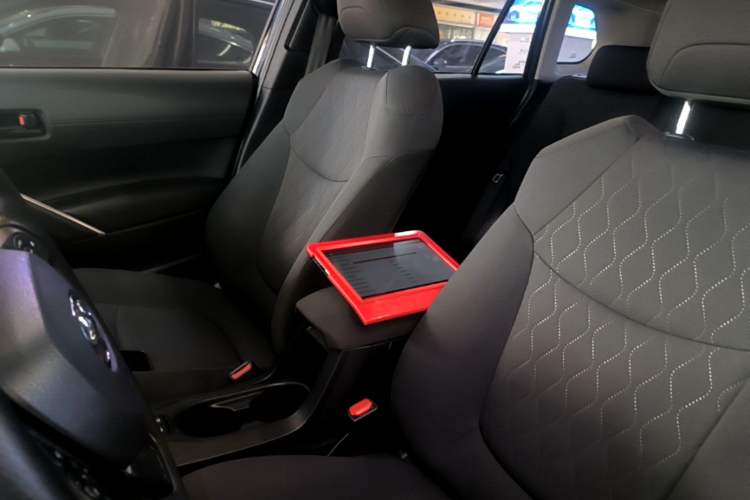 Used Toyota Corolla Cross 2023 2.0L Elite Edition Left Front Seat