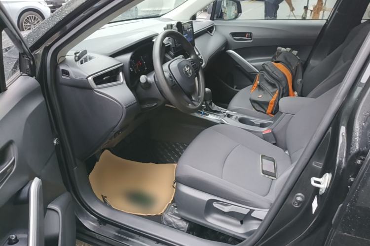 Used Toyota Corolla Cross 2023 Dual-Motor 2.0L Pioneer Edition Left Front Seat