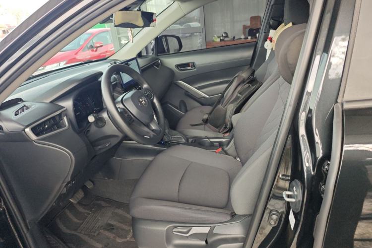 Used Toyota Corolla Cross 2023 2.0L Pioneer Edition Left Front Seat