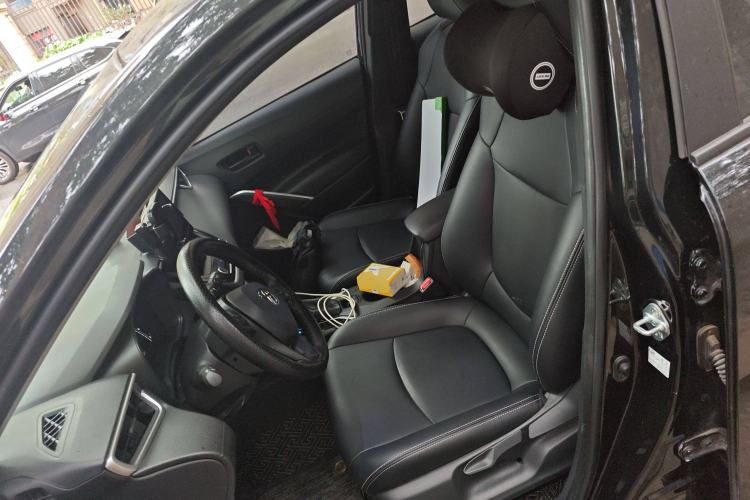 Used Toyota Corolla Cross 2023 Dual-Motor 2.0L Elite Edition Left Front Seat