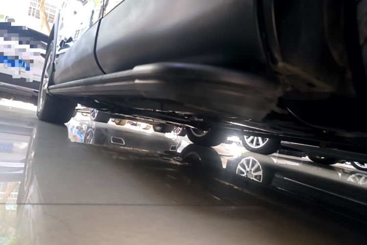 Used Toyota Corolla Cross 2023 2.0L Elite Edition Left Side Sill