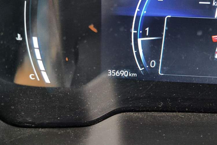 Used Toyota Corolla Cross 2023 2.0L Elite Edition Odometer Close Up