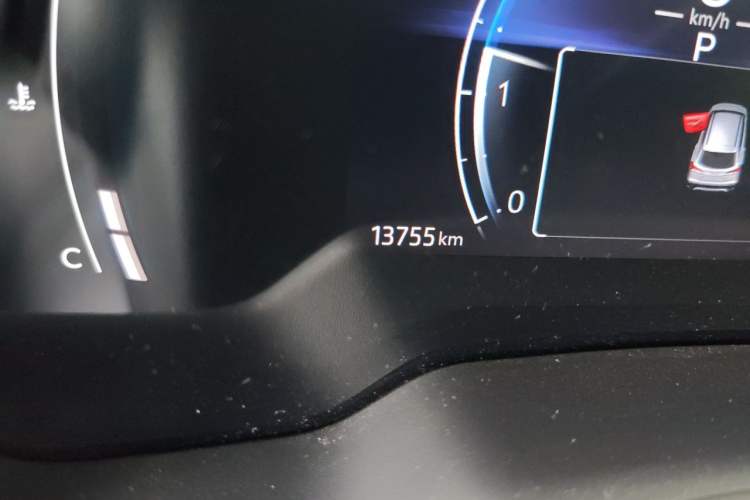 Used Toyota Corolla Cross 2023 2.0L Elite Edition Odometer Close Up