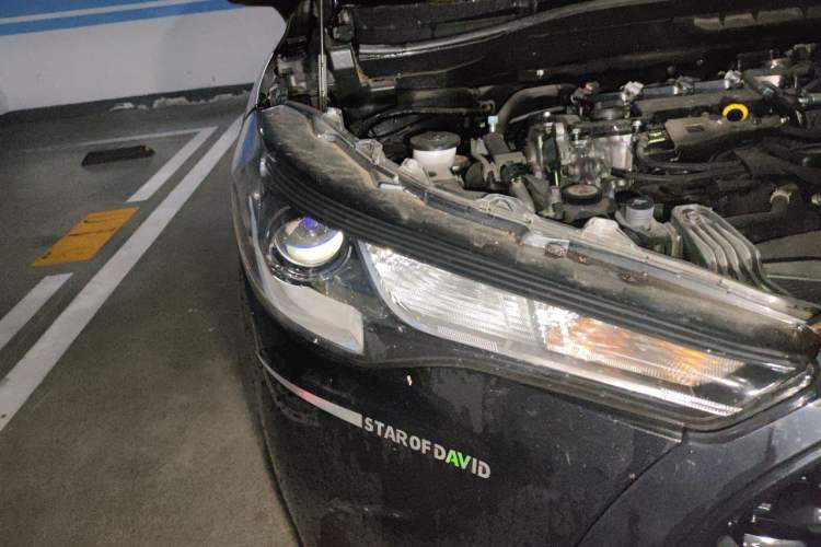 Used Toyota Corolla Cross 2023 Dual-Motor 2.0L Pioneer Edition Right Front Headlight