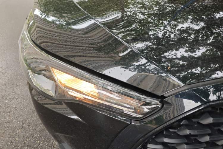 Used Toyota Corolla Cross 2023 Dual-Motor 2.0L Elite Edition Right Front Headlight