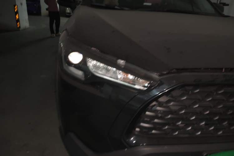 Used Toyota Corolla Cross 2023 2.0L Elite Edition Right Front Headlight