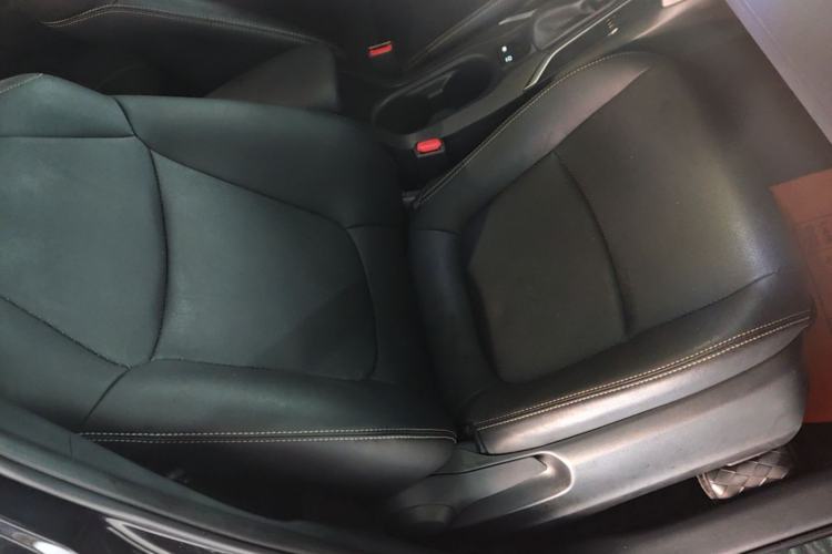 Used Toyota Corolla Cross 2023 2.0L Elite Edition Right Front Seat