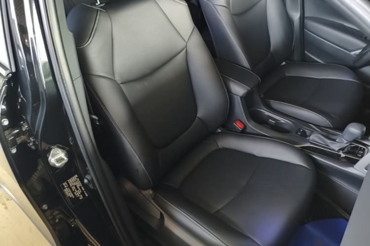Used Toyota Corolla Cross 2023 2.0L Pioneer Edition Right Front Seat